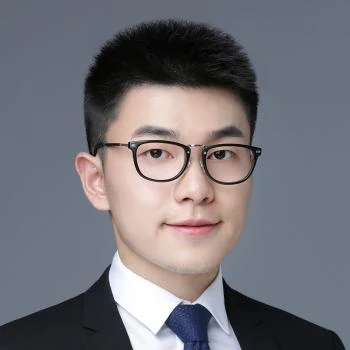 吴英成